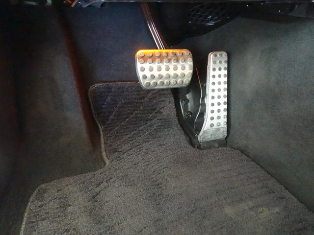 Cクラス C43 4MATIC エクスクルーシブパッケージ Bluetooth接続 CD DVD再生 ETC LEDヘッドライト TV アイドリングストップ クルーズコントロール サンルーフ・ガラスルーフ シートヒーター(22枚目)