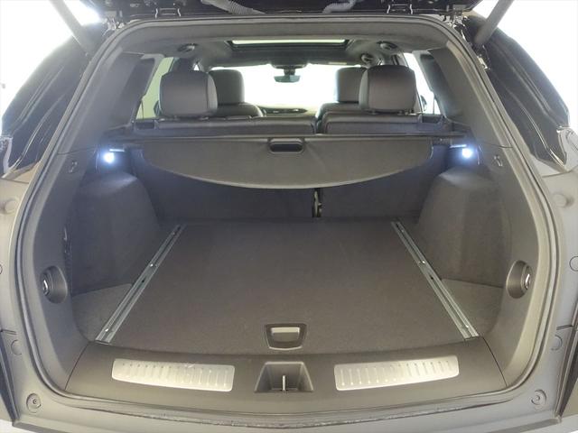 キャデラックＸＴ５ プラチナムスポーツ　ワンオーナー　ガラスサンルーフ　ＡｐｐｌｅＣａｒＰｌａｙ　　ＡｎｄｏｒｏｉｄＡｕｔｏ　ＢＯＳＥサウンドシステム　アダプティブクルーズ　全周囲カメラ　シートヒーター（28枚目）
