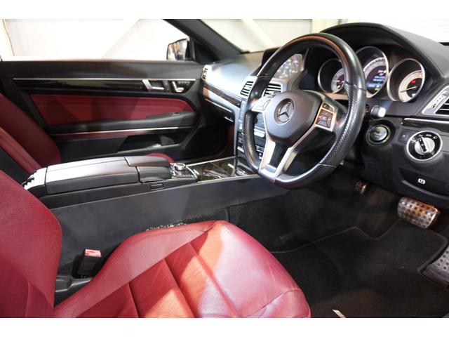 Ｅクラス Ｅ２５０クーペ　ＡＭＧスポーツ＆レーダーセーフティＰＫＧ　後期　赤本革　シートヒーター　マルチコントロールシートバッグ　純正ナビ　フルセグＴＶ　３６０カメラ　ＬＥＤヘッド　ＡＭＧエアロ＆１８インチＡＷ　２年保証（5枚目）