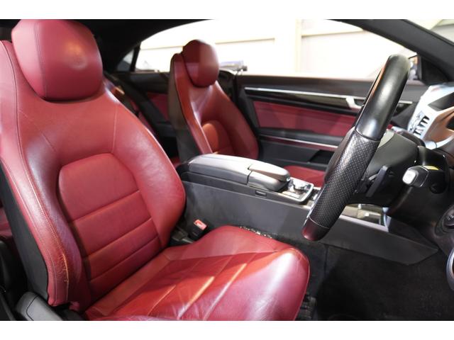 Ｅクラス Ｅ２５０クーペ　ＡＭＧスポーツ＆レーダーセーフティＰＫＧ　後期　赤本革　シートヒーター　マルチコントロールシートバッグ　純正ナビ　フルセグＴＶ　３６０カメラ　ＬＥＤヘッド　ＡＭＧエアロ＆１８インチＡＷ　２年保証（6枚目）