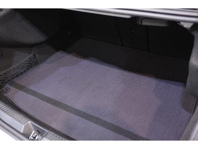 Ａクラスセダン Ａ２５０　４マチックセダン　レザーＥＸＣ＆アドバンスド＆ナビＰＫＧ　黒革　サンルーフ　シートヒーター　ＭＢＵＸナビ　フルセグＴＶ　ＨＵＤ　３６０カメラ　ワイヤレスチャージ　アドバンスドサウンド　１７インチＡＷ　２年保証（15枚目）