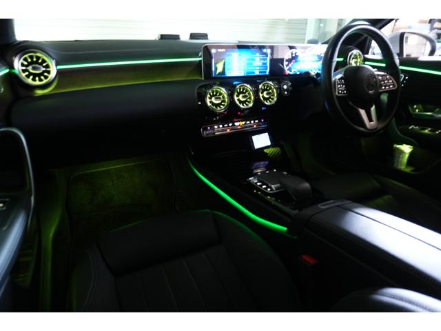 Ａクラスセダン Ａ２５０　４マチックセダン　レザーＥＸＣ＆アドバンスド＆ナビＰＫＧ　黒革　サンルーフ　シートヒーター　ＭＢＵＸナビ　フルセグＴＶ　ＨＵＤ　３６０カメラ　ワイヤレスチャージ　アドバンスドサウンド　１７インチＡＷ　２年保証（33枚目）