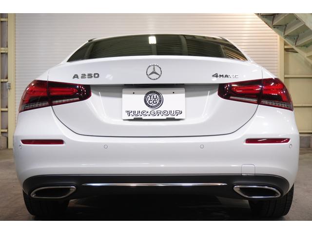 Ａクラスセダン Ａ２５０　４マチックセダン　レザーＥＸＣ＆アドバンスド＆ナビＰＫＧ　黒革　サンルーフ　シートヒーター　ＭＢＵＸナビ　フルセグＴＶ　ＨＵＤ　３６０カメラ　ワイヤレスチャージ　アドバンスドサウンド　１７インチＡＷ　２年保証（60枚目）