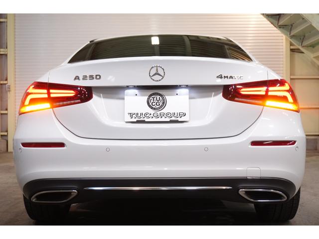 Ａクラスセダン Ａ２５０　４マチックセダン　レザーＥＸＣ＆アドバンスド＆ナビＰＫＧ　黒革　サンルーフ　シートヒーター　ＭＢＵＸナビ　フルセグＴＶ　ＨＵＤ　３６０カメラ　ワイヤレスチャージ　アドバンスドサウンド　１７インチＡＷ　２年保証（62枚目）