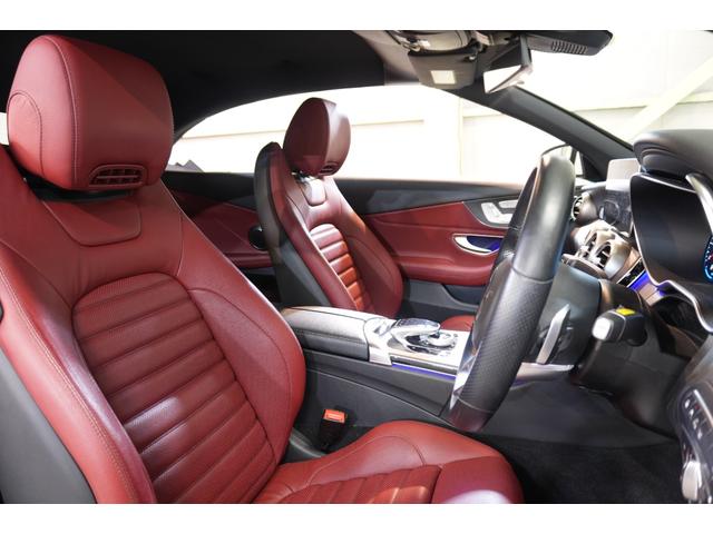 Ｃクラス Ｃ１８０カブリオレスポーツ　レザーエクスクルーシブＰＫＧ　後期　赤幌　赤革　シートヒーター　エアスカーフ　フルセグＴＶ　ＨＵＤ　バックカメラ　ＣａｒＰｌａｙ　Ｍｅコネクト　ＬＥＤライト　ＡＭＧエアロ＆１９インチＡＷ　２年保証（6枚目）