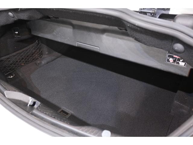 Ｃクラス Ｃ１８０カブリオレスポーツ　レザーエクスクルーシブＰＫＧ　後期　赤幌　赤革　シートヒーター　エアスカーフ　フルセグＴＶ　ＨＵＤ　バックカメラ　ＣａｒＰｌａｙ　Ｍｅコネクト　ＬＥＤライト　ＡＭＧエアロ＆１９インチＡＷ　２年保証（15枚目）