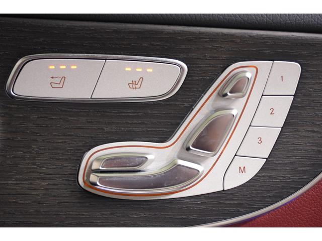 Ｃクラス Ｃ１８０カブリオレスポーツ　レザーエクスクルーシブＰＫＧ　後期　赤幌　赤革　シートヒーター　エアスカーフ　フルセグＴＶ　ＨＵＤ　バックカメラ　ＣａｒＰｌａｙ　Ｍｅコネクト　ＬＥＤライト　ＡＭＧエアロ＆１９インチＡＷ　２年保証（17枚目）