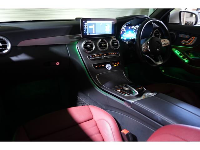 Ｃクラス Ｃ１８０カブリオレスポーツ　レザーエクスクルーシブＰＫＧ　後期　赤幌　赤革　シートヒーター　エアスカーフ　フルセグＴＶ　ＨＵＤ　バックカメラ　ＣａｒＰｌａｙ　Ｍｅコネクト　ＬＥＤライト　ＡＭＧエアロ＆１９インチＡＷ　２年保証（31枚目）