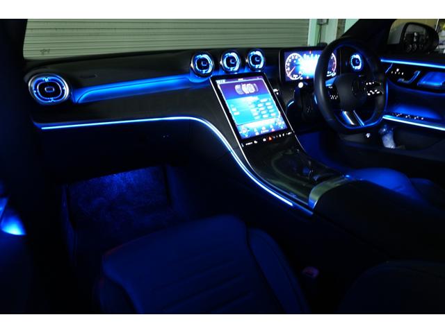 Cクラス C220dアバンギャルド AMGラインパッケージ レザーEXCP 後期 黒革 SR HUD 2年保証 ヒーター&クーラー 純正ナビ フルセグTV360カメラ デジタルライト 自動リアゲート ACC BSM LCW AMGエアロ&18インチAW(5枚目)