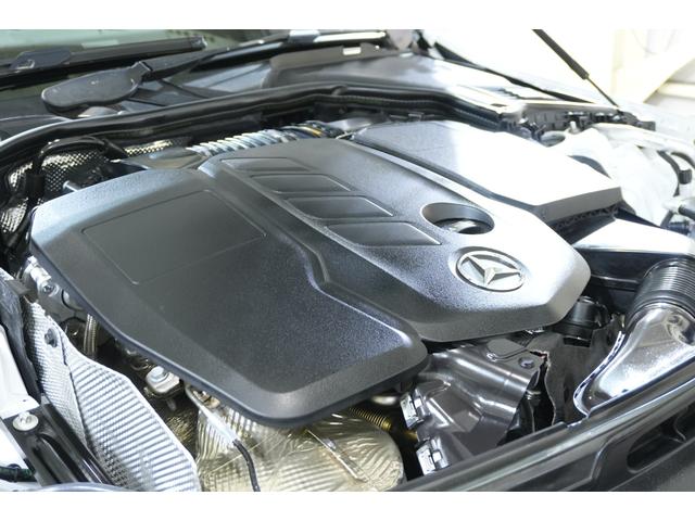 Cクラス C220dアバンギャルド AMGラインパッケージ レザーEXCP 後期 黒革 SR HUD 2年保証 ヒーター&クーラー 純正ナビ フルセグTV360カメラ デジタルライト 自動リアゲート ACC BSM LCW AMGエアロ&18インチAW(12枚目)