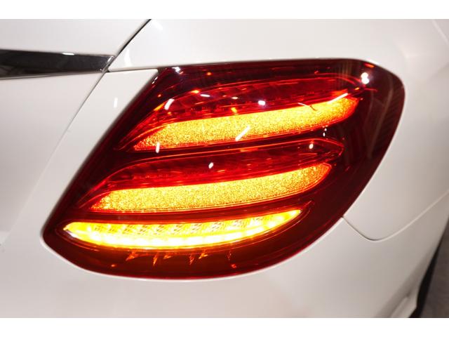 Ｅクラス Ｅ２５０　アバンギャルド　スポーツ　レザーエクスクルーシブＰＫＧ　黒ナッパ革　シートヒーター　パノラマＳＲ　純正ナビ　フルセグＴＶ　ＣａｒＰｌａｙ　Ｂｕｒｍｅｓｔｅｒ　マルチビームＬＥＤ　ＡＭＧエアロ＆１９インチＡＷ　２年保証（51枚目）