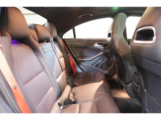 CLAクラス CLA250シュポルト 4マチック AMGレザーエクスクルーシブPKG 後期モデル 黒革 シートヒーター パノラマSR 純正ナビ フルセグTV ハーマンカードン LEDヘッド Bカメラ AMGエアロ&18インチAW 2年保証(35枚目)