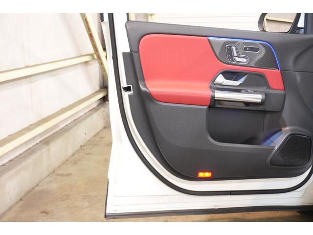 GLAクラス GLA200d 4M AMGレザエクスクルーシブP アドバンスドPKG 1オーナー 赤黒革 パノラマSR MBUXナビ 360カメラ HUD アドバンスドサウンド マルチビームLED 自動Rゲート/ハンズフリーA AMGエアロ&19AW 2年保証(53枚目)