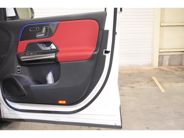GLAクラス GLA200d 4M AMGレザエクスクルーシブP アドバンスドPKG 1オーナー 赤黒革 パノラマSR MBUXナビ 360カメラ HUD アドバンスドサウンド マルチビームLED 自動Rゲート/ハンズフリーA AMGエアロ&19AW 2年保証(55枚目)
