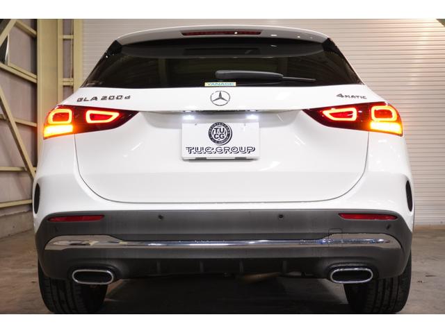 GLAクラス GLA200d 4M AMGレザエクスクルーシブP アドバンスドPKG 1オーナー 赤黒革 パノラマSR MBUXナビ 360カメラ HUD アドバンスドサウンド マルチビームLED 自動Rゲート/ハンズフリーA AMGエアロ&19AW 2年保証(59枚目)