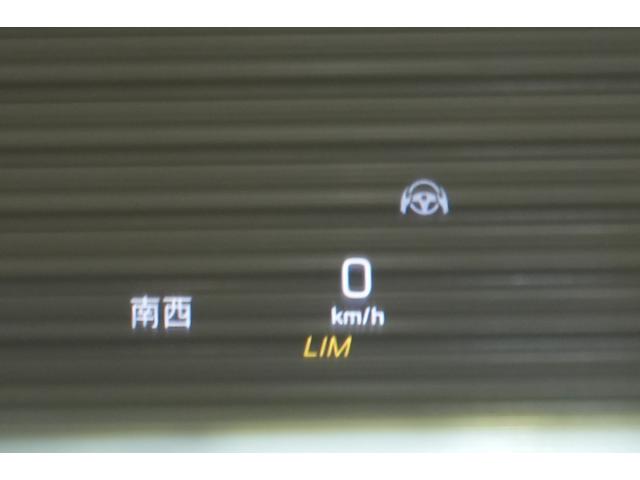 ヘッドアップディスプレイ機能を搭載！ナビゲーション表示＆標識表示などが可能です！！