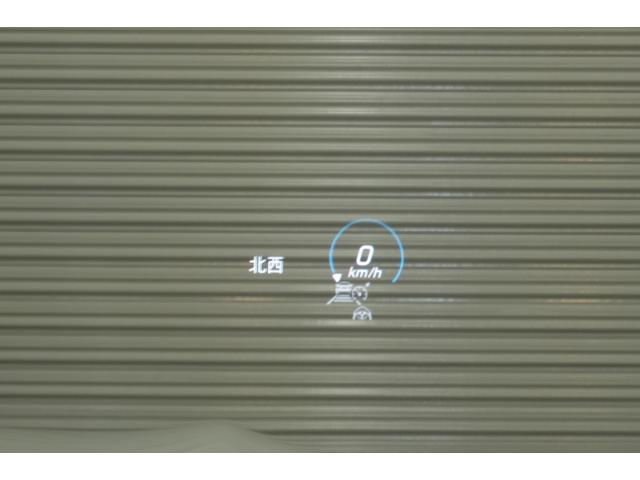 ＧＬＢ ＧＬＢ２００ｄ　４マチック　ＡＭＧライン　レザーＥＸＣ　アドバンスドＰ　レーダーセーフティＰ　黒革　パノラマＳＲ　純正ナビ　３６０カメ　ヘッドアップＤ　自動テールゲート　フットオープナー　アンビエントライト　アドバンスドスピーカー　２年保証（9枚目）