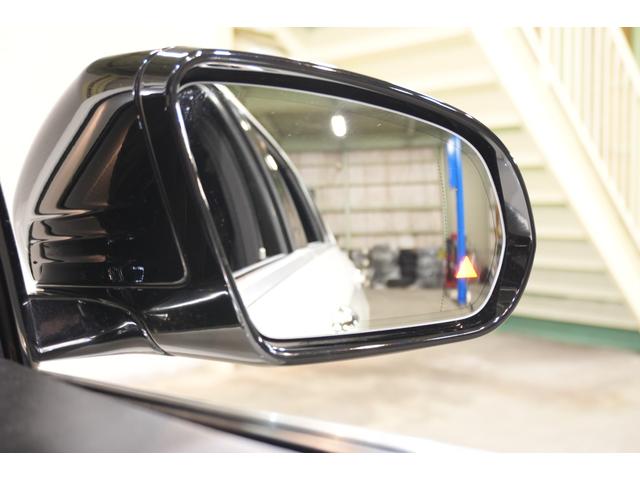 Ｅクラス Ｅ２２０ｄ　アバンギャルド　スポーツ　レザーＥＸＣ　黒革　パノラマＳＲ　ナビＴＶ　３６０カメ　ブルメスター　自動テールゲート　フットオープナー　エアバランスＰ　ＡＭＧエアロ＆１９ＡＷ　２年保証（21枚目）