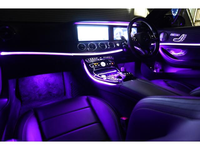 Ｅクラス Ｅ２２０ｄ　アバンギャルド　スポーツ　レザーＥＸＣ　黒革　パノラマＳＲ　ナビＴＶ　３６０カメ　ブルメスター　自動テールゲート　フットオープナー　エアバランスＰ　ＡＭＧエアロ＆１９ＡＷ　２年保証（30枚目）