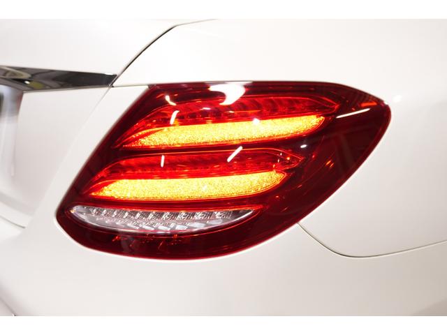 Ｅクラス Ｅ２２０ｄ　アバンギャルド　スポーツ　レザーＥＸＣ　黒革　パノラマＳＲ　ナビＴＶ　３６０カメ　ブルメスター　自動テールゲート　フットオープナー　エアバランスＰ　ＡＭＧエアロ＆１９ＡＷ　２年保証（51枚目）