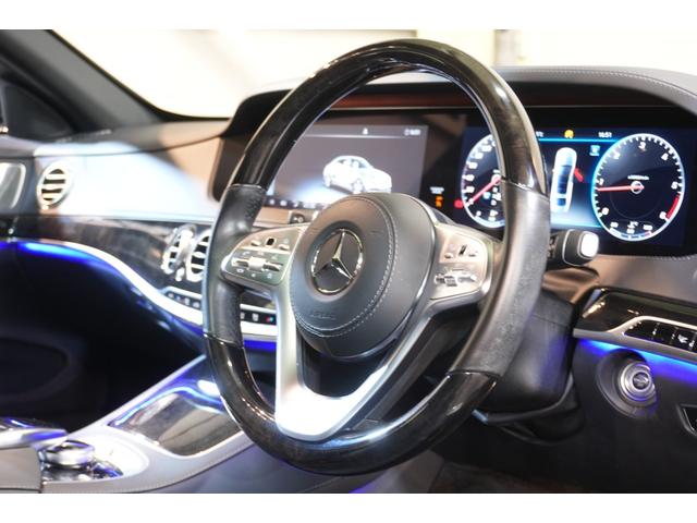 Ｓクラス Ｓ４００ｄ　ＡＭＧラインプラス　レザーＥＸＣＰＫＧ　後期　黒革　ヒーター＆クーラー　リラクゼーション機能　ＳＲ　純正ナビ　フルセグＴＶ　ＣａｒＰｌａｙ　Ｂｕｒｍｅｓｔｅｒ　ＨＵＤ　ＡＭＧエアロ＆２０ＡＷ　２年保証（11枚目）