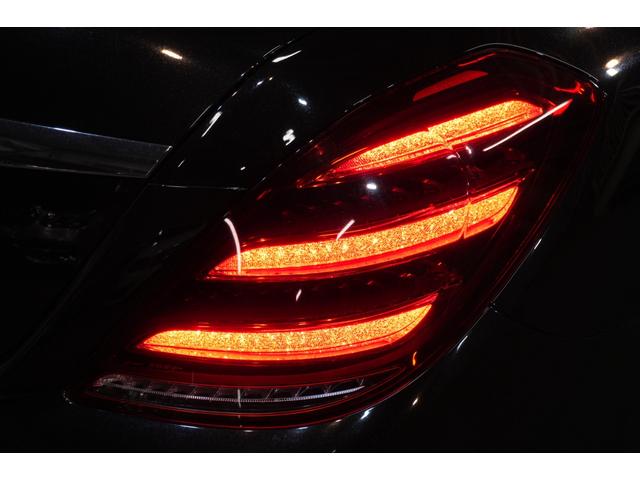 Ｓクラス Ｓ４００ｄ　ＡＭＧラインプラス　レザーＥＸＣＰＫＧ　後期　黒革　ヒーター＆クーラー　リラクゼーション機能　ＳＲ　純正ナビ　フルセグＴＶ　ＣａｒＰｌａｙ　Ｂｕｒｍｅｓｔｅｒ　ＨＵＤ　ＡＭＧエアロ＆２０ＡＷ　２年保証（54枚目）