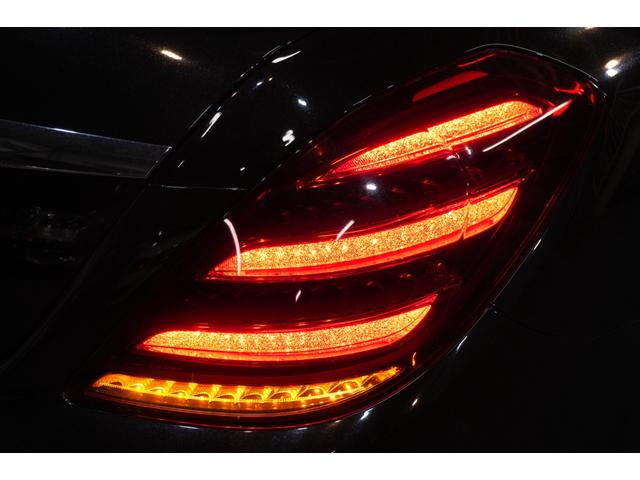 Ｓクラス Ｓ４００ｄ　ＡＭＧラインプラス　レザーＥＸＣＰＫＧ　後期　黒革　ヒーター＆クーラー　リラクゼーション機能　ＳＲ　純正ナビ　フルセグＴＶ　ＣａｒＰｌａｙ　Ｂｕｒｍｅｓｔｅｒ　ＨＵＤ　ＡＭＧエアロ＆２０ＡＷ　２年保証（55枚目）