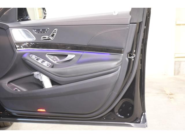 Ｓクラス Ｓ４００ｄ　ＡＭＧラインプラス　レザーＥＸＣＰＫＧ　後期　黒革　ヒーター＆クーラー　リラクゼーション機能　ＳＲ　純正ナビ　フルセグＴＶ　ＣａｒＰｌａｙ　Ｂｕｒｍｅｓｔｅｒ　ＨＵＤ　ＡＭＧエアロ＆２０ＡＷ　２年保証（61枚目）