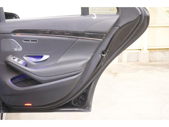 Ｓクラス Ｓ４００ｄ　ＡＭＧラインプラス　レザーＥＸＣＰＫＧ　後期　黒革　ヒーター＆クーラー　リラクゼーション機能　ＳＲ　純正ナビ　フルセグＴＶ　ＣａｒＰｌａｙ　Ｂｕｒｍｅｓｔｅｒ　ＨＵＤ　ＡＭＧエアロ＆２０ＡＷ　２年保証（62枚目）
