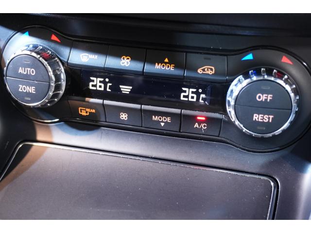 ���E�Ɨ����x�����\�ȃI�[�g�G�A�R�����A���K������������Ă���܂��B