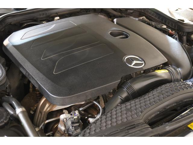 Ｃクラスステーションワゴン Ｃ２００　４マチックワゴンアバンギャルドＡＭＧライン　レザーエクスクルーシブＰＫＧ　後期モデル　ＢＳＧ搭載　黒革　シートヒーター　パノラマＳＲ　純正ナビ　フルセグＴＶ　ＣａｒＰｌａｙ　ＨＵＤ　Ｂｕｒｍｅｓｔｅｒ　Ｂカメラ　ＡＭＧエアロ＆１８ＡＷ　２年保証（12枚目）