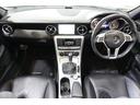 ＳＬＫ ＳＬＫ２００トレンド＋　レーダーセーフティＰＫＧ　黒革　シートヒーター　エアスカーフ　純正ナビ　フルセグＴＶ　ＣＤ　ＤＶＤ　キセノンヘッド　１７インチＡＷ　２年保証（4枚目）