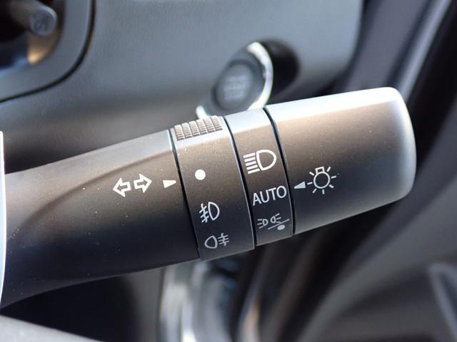 スイフトスポーツ ベースグレード　登録済み未使用車　全方位カメラ付　スズキセーフティーサポート　レーダークルーズコントロール　バックセンサー　オートライト　スマートキー　電格ミラー　シートヒーター　ＬＥＤライト（36枚目）