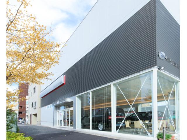 ｅＫクロス ＥＶ Ｐ　メーカー保証　ＣＥＶ補助　先進安全快適ＰＫＧ　全方位カメラ　９インチスマホ連携ナビ　マイパイロット　ＥＴＣ２．０　電動パーキング　マイパイロットパーキング　シートヒーター　Ｐセンサー　スマートキー（5枚目）