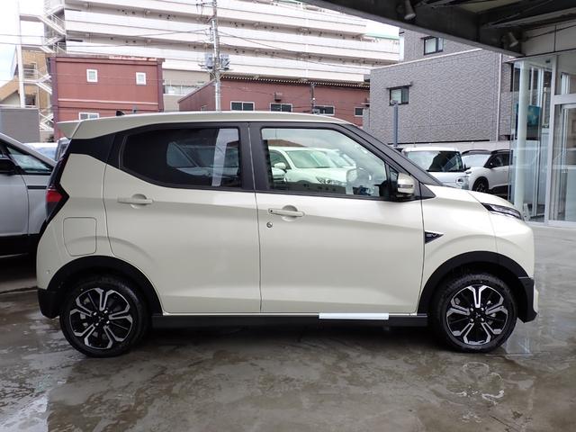 ｅＫクロス ＥＶ Ｐ　メーカー保証　ＣＥＶ補助　先進安全快適ＰＫＧ　全方位カメラ　９インチスマホ連携ナビ　マイパイロット　ＥＴＣ２．０　電動パーキング　マイパイロットパーキング　シートヒーター　Ｐセンサー　スマートキー（18枚目）