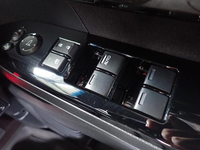 Ｎ－ＢＯＸカスタム Ｇ・ＥＸターボホンダセンシング　２４ヵ月保証　ＳＤナビ　バックカメラ　レーダークルーズ　ＥＴＣ　コーナーセンサー　車線逸脱防止　オートライト　スマートキー　ＬＥＤライト　両側電動スライドドア　純正１５インチＡＷ（30枚目）