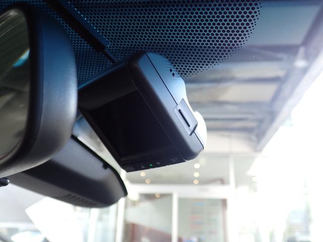 フィットハイブリッド Ｌパッケージ　２４ヵ月保証　ＳＤナビ　バックカメラ　ＥＴＣ　ドラレコ　ＬＥＤヘッドライト　スマートキー　クルコン　電格ミラー　フルセグＴＶ　オートライト（10枚目）