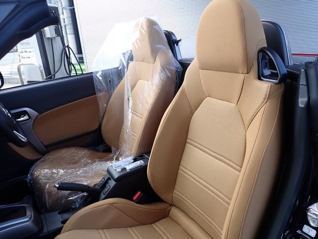 メーカー保証継承　ブラウンインテリア　切削デザイン１６インチＡＷ　電動開閉式ルーフ　オートライト　バックセンサー　シートヒーター　ＬＥＤヘッドライト