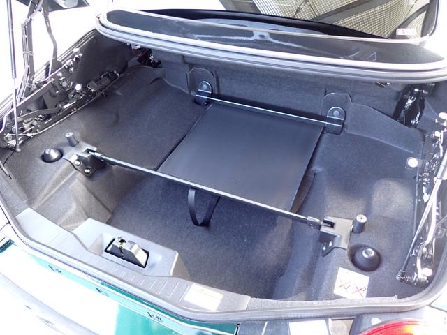 メーカー保証継承　ブラウンインテリア　切削デザイン１６インチＡＷ　電動開閉式ルーフ　オートライト　バックセンサー　シートヒーター　ＬＥＤヘッドライト