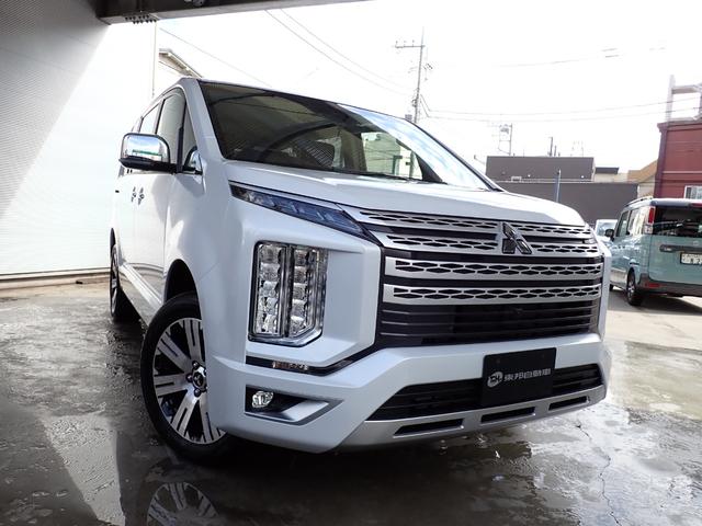 デリカＤ：５ Ｐ　メーカー保証　１０インチディスプレイオーディオ　サイドステップ付　ナビ取付ＰＫＧ　全方位カメラ　ＢＳＭ　電動パーキング　レーダークルーズ　電動リアゲート　ステアリングヒーター　両側電動スライドドア（14枚目）