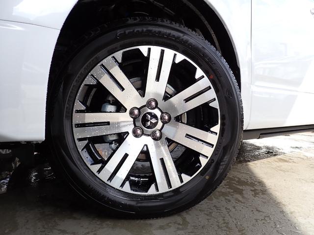 デリカＤ：５ Ｐ　メーカー保証　１０インチディスプレイオーディオ　サイドステップ付　ナビ取付ＰＫＧ　全方位カメラ　ＢＳＭ　電動パーキング　レーダークルーズ　電動リアゲート　ステアリングヒーター　両側電動スライドドア（21枚目）