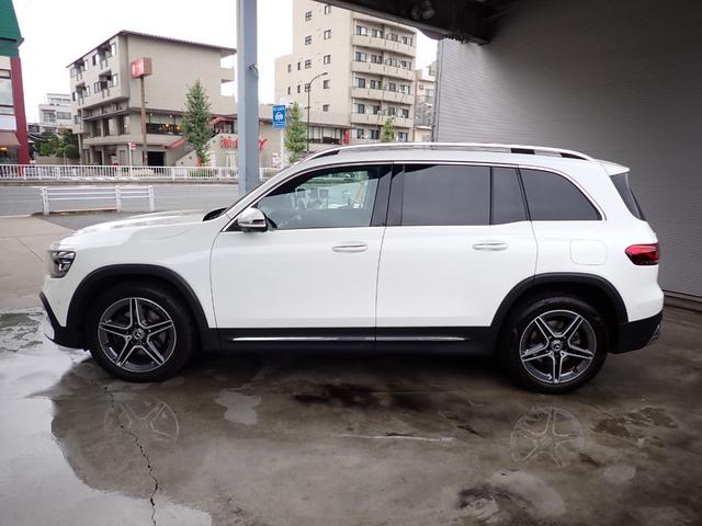 GLB GLB200d 4マチック AMGライン 保証12カ月 サンルーフ 純正ナビ 全方位カメラ レーダークルーズ BSM 電動リアゲート ETC2.0 ドラレコ コーナーセンサー シートヒーター LEDヘッドライト 純正19インチAW(20枚目)