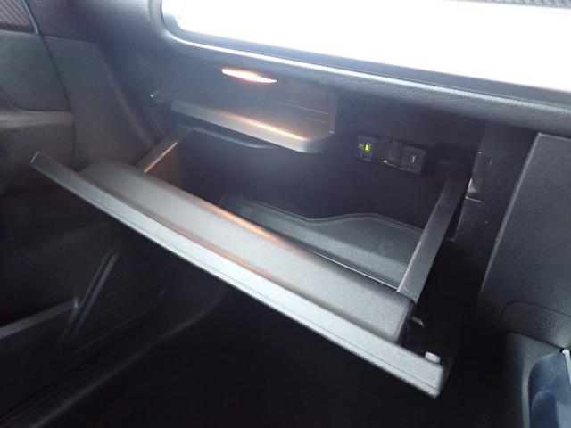 GLB GLB200d 4マチック AMGライン 保証12カ月 サンルーフ 純正ナビ 全方位カメラ レーダークルーズ BSM 電動リアゲート ETC2.0 ドラレコ コーナーセンサー シートヒーター LEDヘッドライト 純正19インチAW(47枚目)