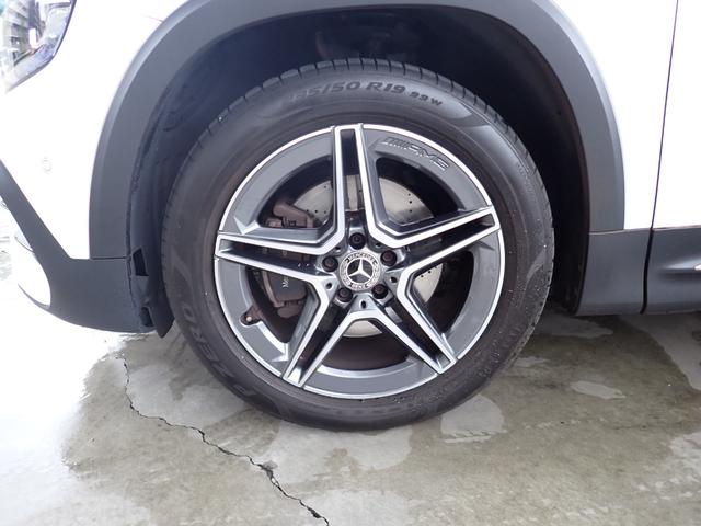 GLB GLB200d 4マチック AMGライン 保証12カ月 サンルーフ 純正ナビ 全方位カメラ レーダークルーズ BSM 電動リアゲート ETC2.0 ドラレコ コーナーセンサー シートヒーター LEDヘッドライト 純正19インチAW(55枚目)