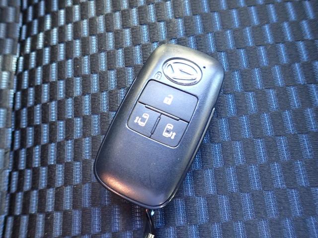 タント カスタムRS メーカー保証 9インチスマホ連携オーディオ 全方位カメラ 3カメドラレコ 両側電動スライドドア 電子パーキング コーナーセンサー LEDヘッドライト スマートキー HDMIポート フルセグTV(12枚目)