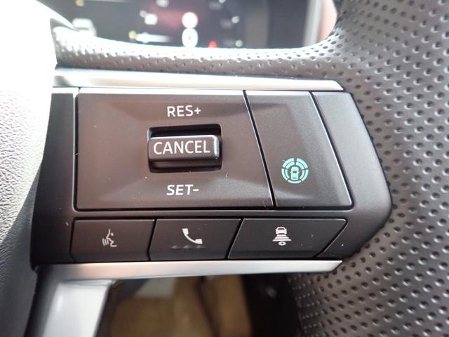 アウトランダーPHEV Pエグゼクティブパッケージ メーカー保証 サンルーフ セミアニリンレザー YAMAHAスピーカー 12.3型HDディスプレイ デジタルインナーミラー 全方位カメラ コーナーセンサー マイパイロット HUD ベンチレーション(11枚目)