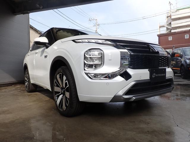 アウトランダーPHEV Pエグゼクティブパッケージ メーカー保証 サンルーフ セミアニリンレザー YAMAHAスピーカー 12.3型HDディスプレイ デジタルインナーミラー 全方位カメラ コーナーセンサー マイパイロット HUD ベンチレーション(14枚目)