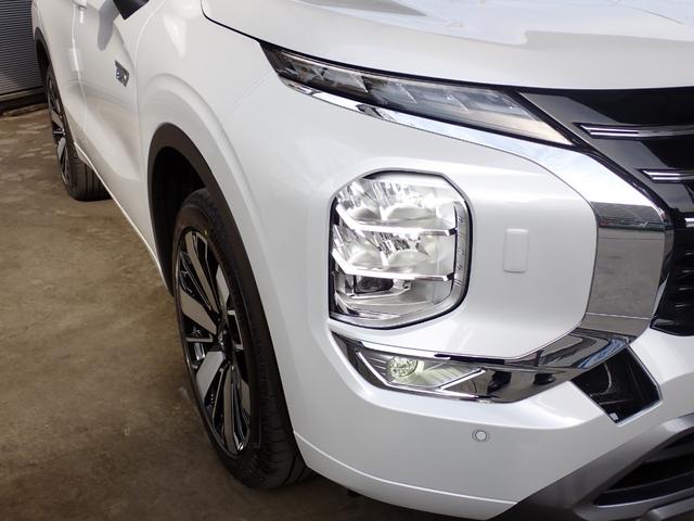 アウトランダーPHEV Pエグゼクティブパッケージ メーカー保証 サンルーフ セミアニリンレザー YAMAHAスピーカー 12.3型HDディスプレイ デジタルインナーミラー 全方位カメラ コーナーセンサー マイパイロット HUD ベンチレーション(20枚目)