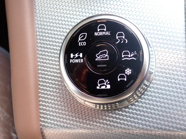 アウトランダーPHEV Pエグゼクティブパッケージ メーカー保証 サンルーフ セミアニリンレザー YAMAHAスピーカー 12.3型HDディスプレイ デジタルインナーミラー 全方位カメラ コーナーセンサー マイパイロット HUD ベンチレーション(40枚目)