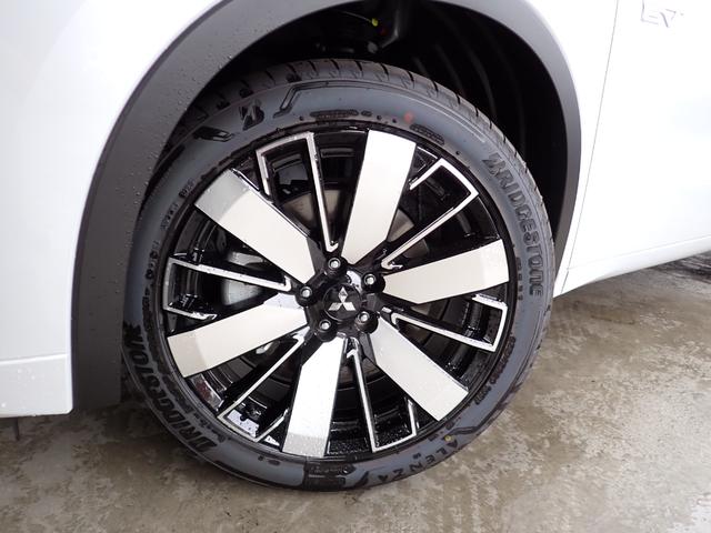 アウトランダーPHEV Pエグゼクティブパッケージ メーカー保証 セミアニリンレザー YAMAHAスピーカー 12.3型HDディスプレイ デジタルインナーミラー 全方位カメラ コーナーセンサー マイパイロット HUD ベンチレーション LEDライト(21枚目)